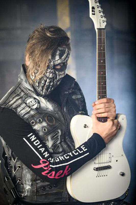 ArtMoto_Dymytry122019-0703 copy_preview